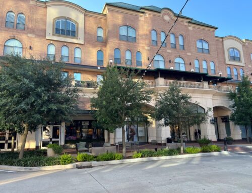 7 Ways a Commercial Landscaping Company in Houston, TX, Helps Maintain a Polished Exterior