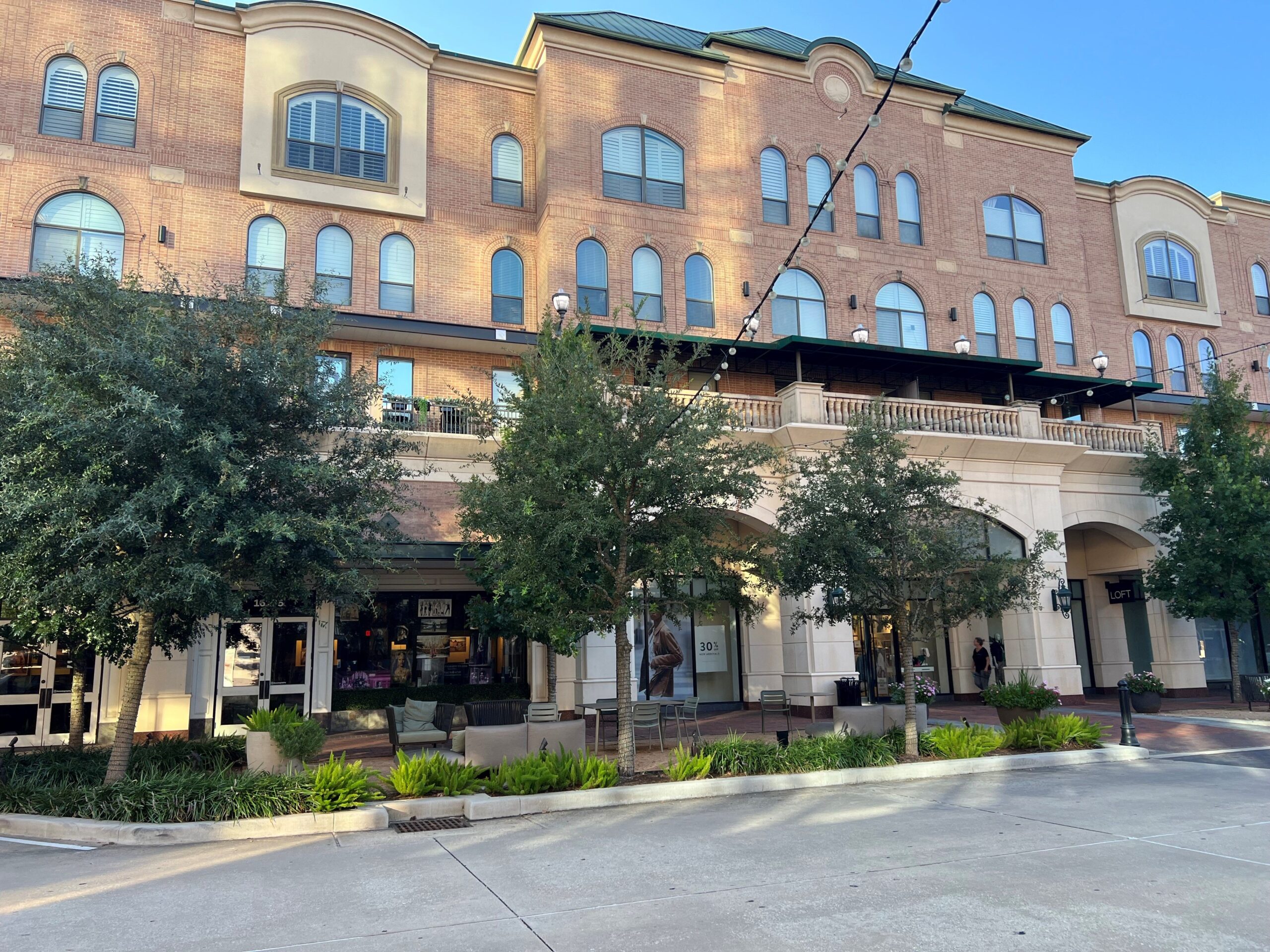 commercial landscaping company in houston, tx